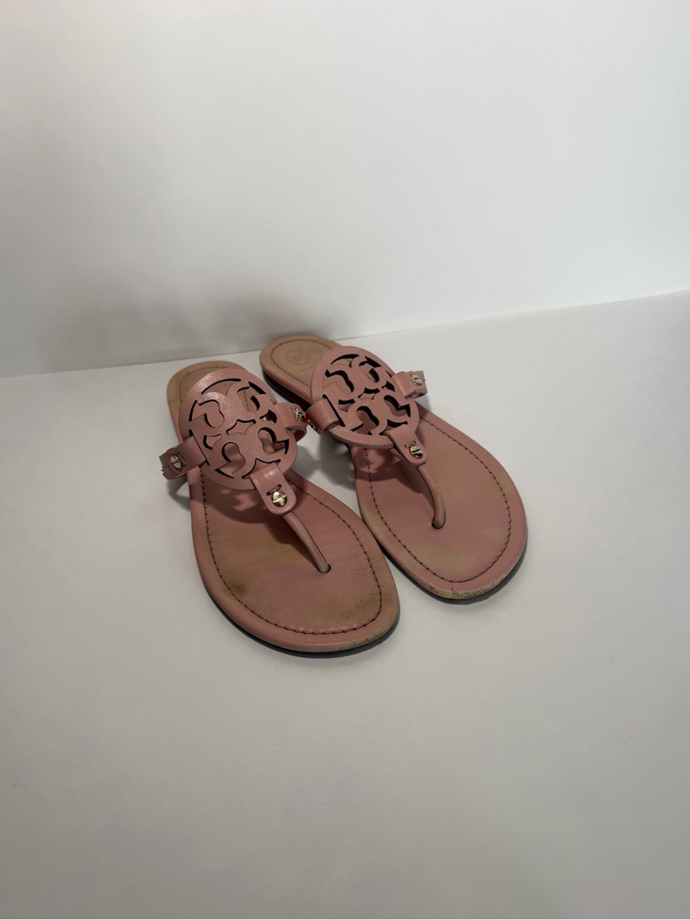 Tory Burch Miller Sandals Women’s Size 8 Blush Pink Leather Thong Sandals